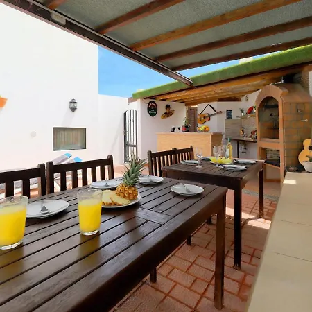 Casa Chloe Apartment *